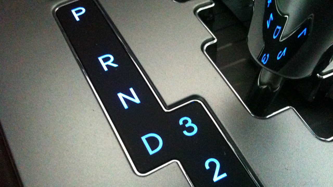 Automatic gear shift